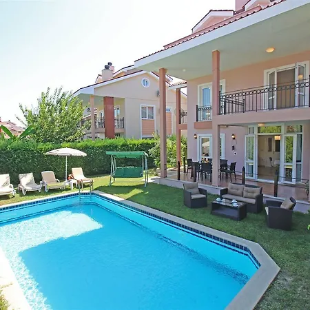 Oasis Lettings A14 *
