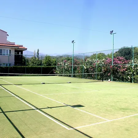 Vilă Oasis Lettings A14 *