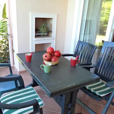 Vilă Oasis Lettings A14