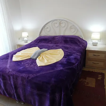 Oasis Lettings A14 Vilă
