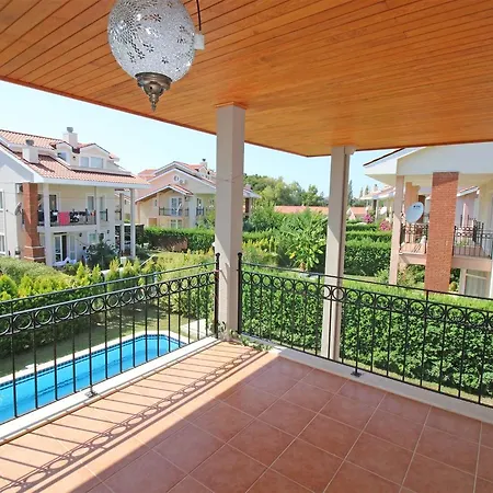 Oasis Lettings A14 Vilă